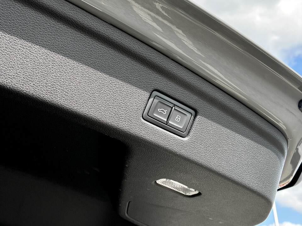 Audi A5 Hatchback Black #48