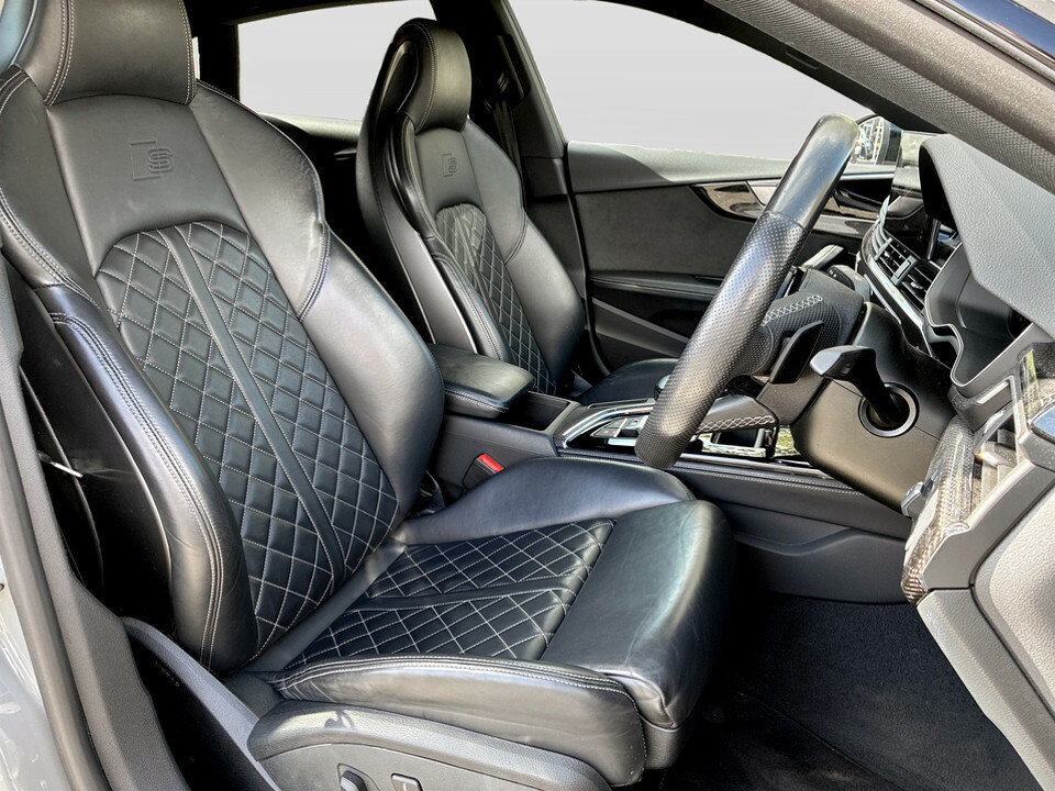 Audi A5 Hatchback Black #24