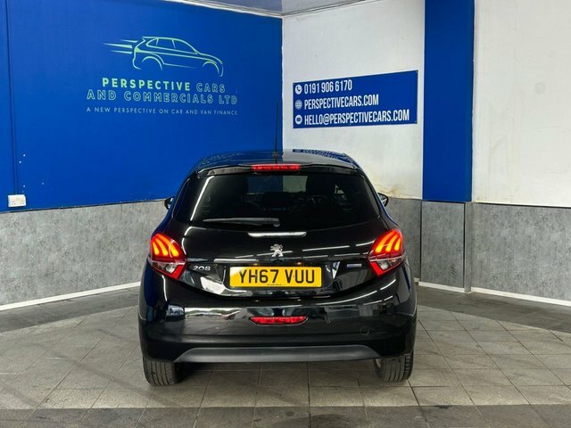Peugeot 208 1.2 Puretech Allure Hatchback Eu Black #4