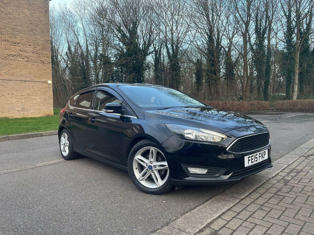 Ford Focus 1.6 Zetec Powershift Euro 6 Black