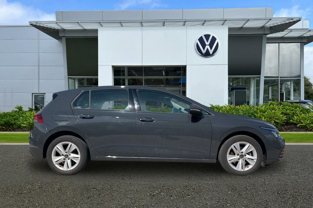 Volkswagen Golf 1.5 Tsi Life BD24VUC #4