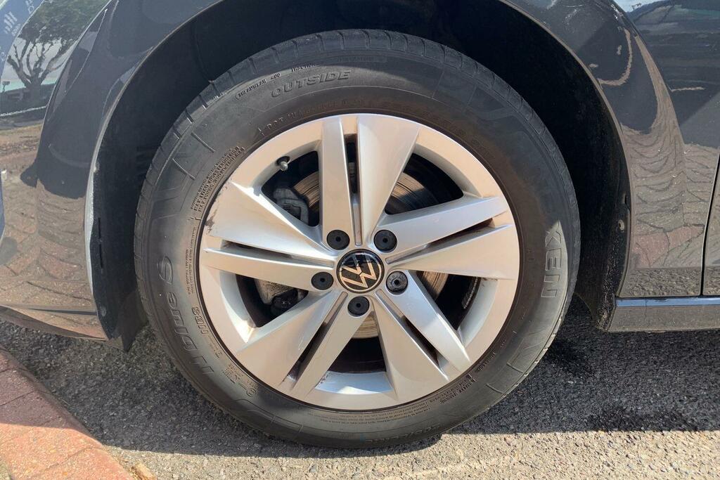 Volkswagen Golf 1.5 Tsi Life BD24VUC #5
