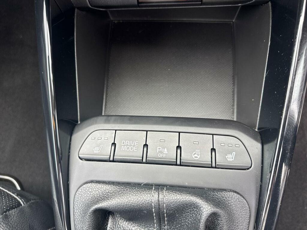 Kia Stonic 2 Grey #21