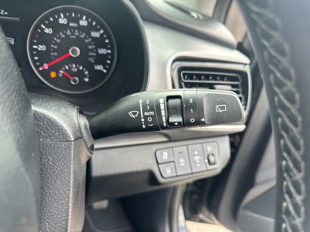 Kia Stonic 2 Grey #26
