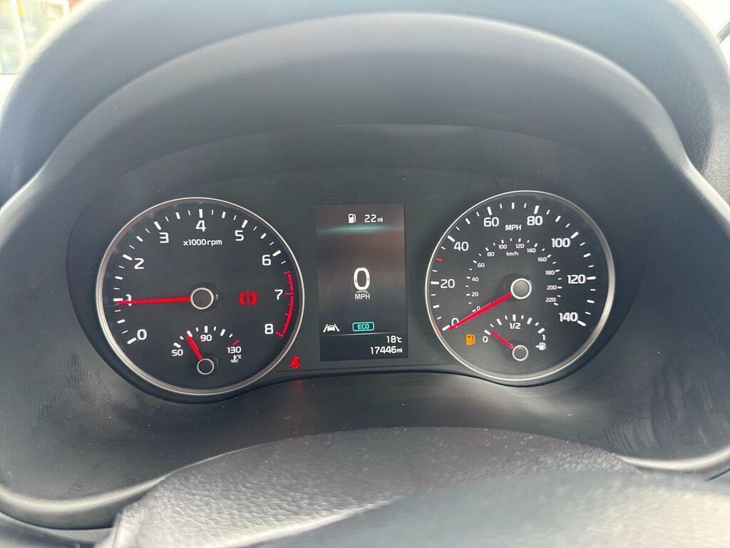 Kia Stonic 2 Grey #16