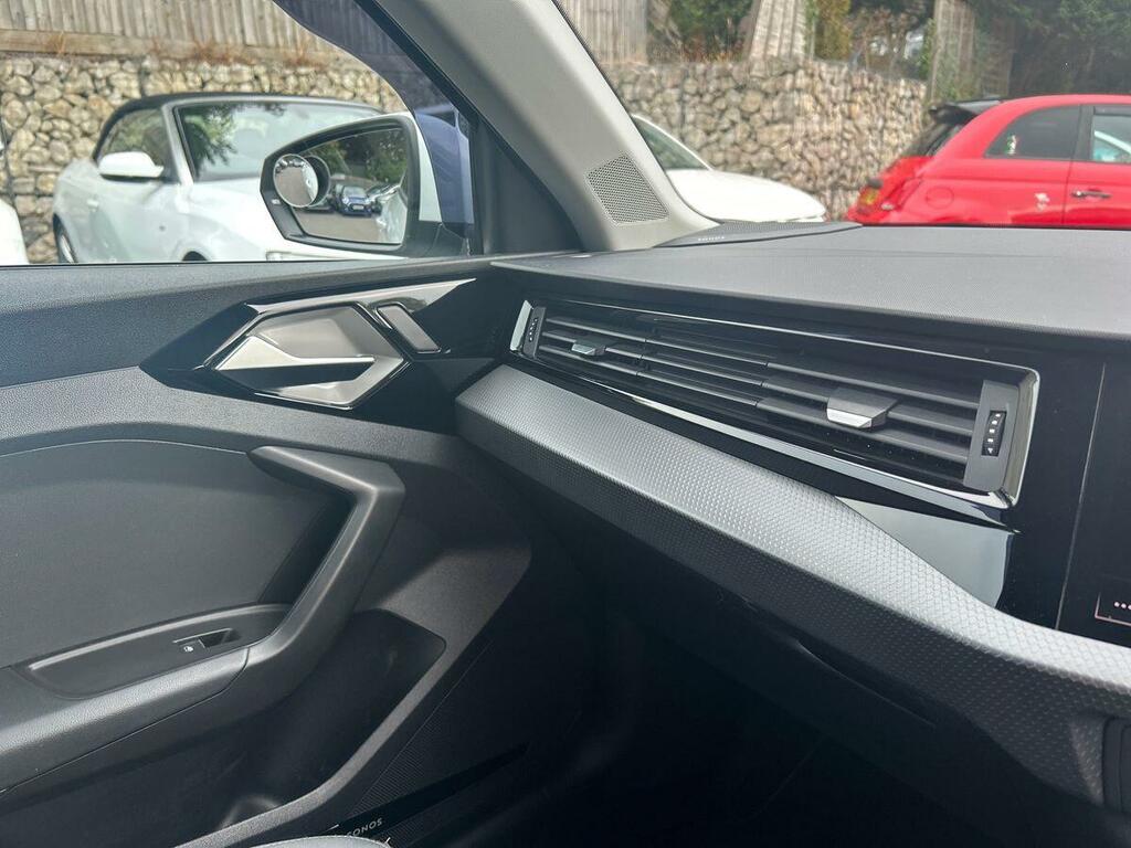 Audi A1 Technik Grey #27
