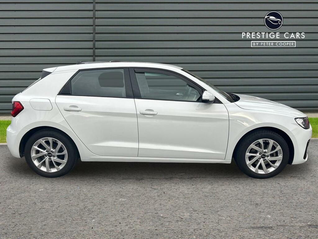 Audi A1 Technik Grey #4