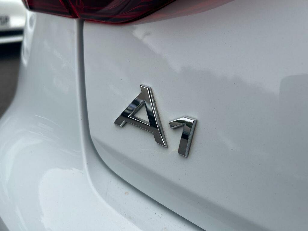 Audi A1 Technik Grey #31