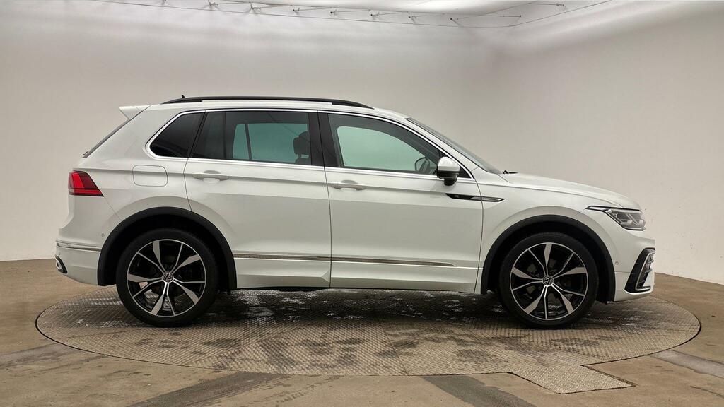 Volkswagen Tiguan 1.5 Tsi 150 R-line Dsg White #4