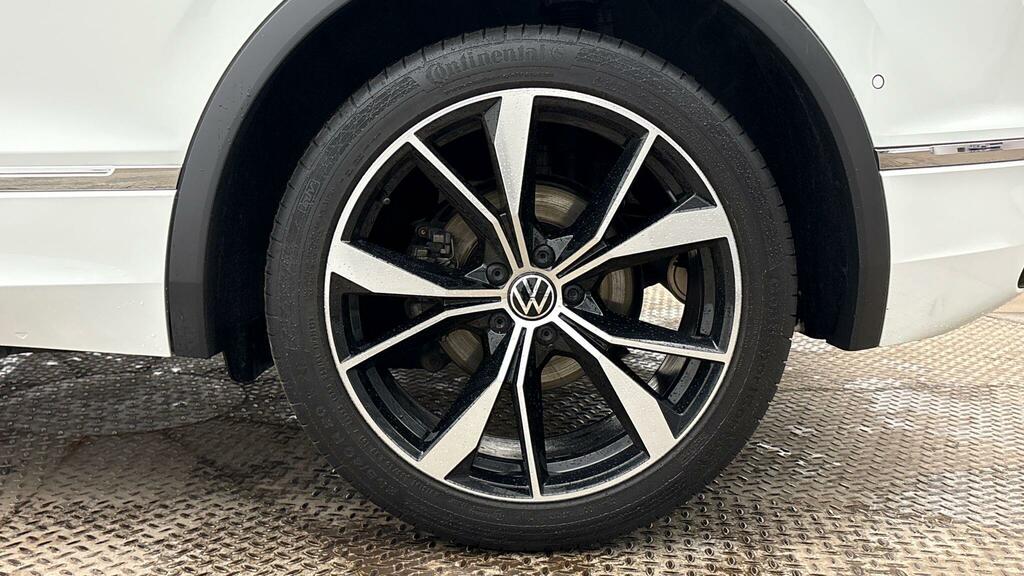Volkswagen Tiguan 1.5 Tsi 150 R-line Dsg White #5