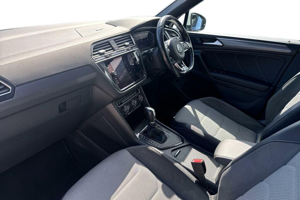 Volkswagen Tiguan 1.5 Tsi Evo 150 R-line Dsg  #2