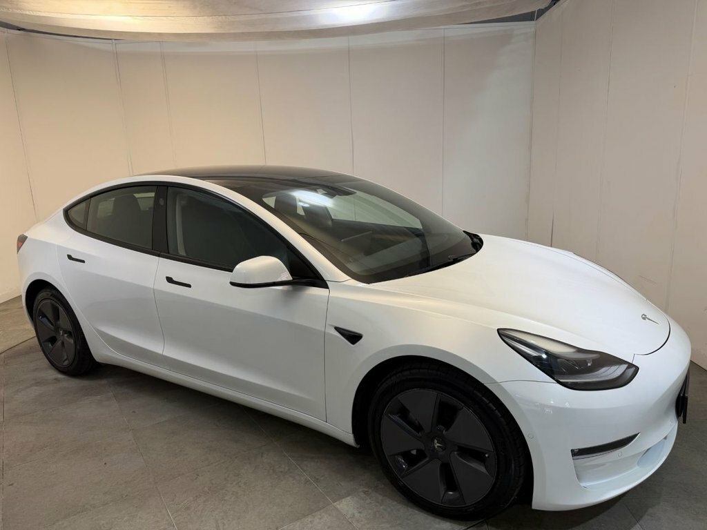 Tesla Model 3 Saloon HJ21CJE White #4