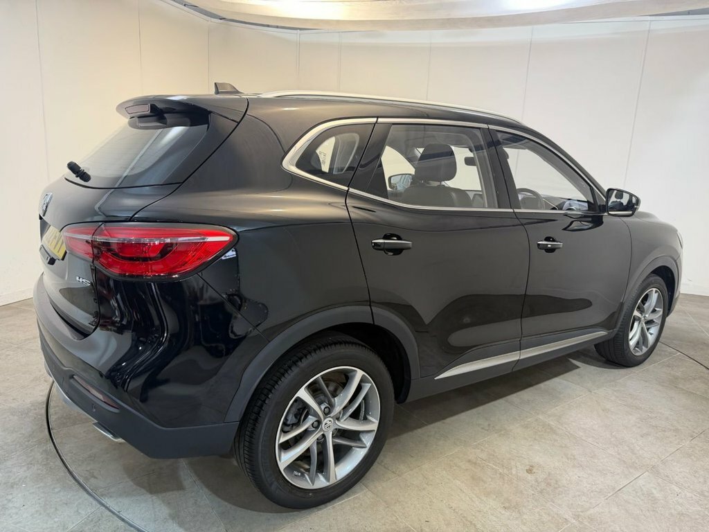 MG HS 1.5L Excite KS22FVY Black #4