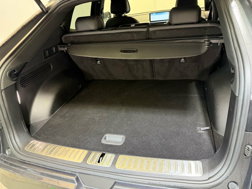 Genesis GV60 Premium Black #24