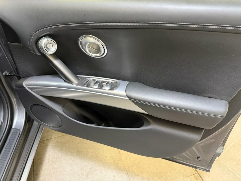 Genesis GV60 Premium Black #26