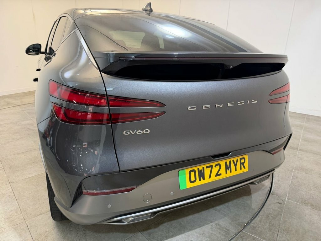 Genesis GV60 Premium Black #33