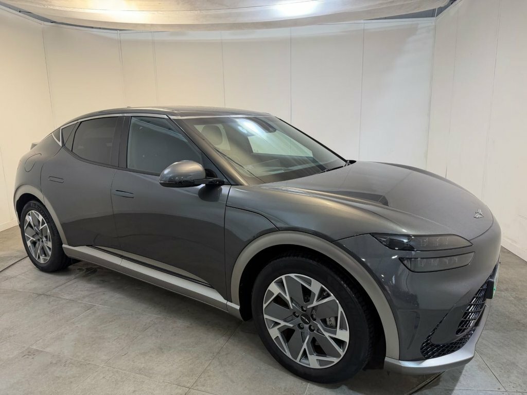 Genesis GV60 Premium Black #70