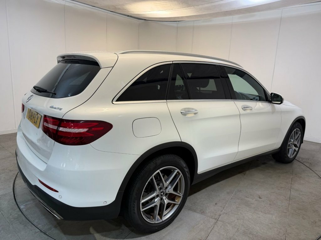 Mercedes-Benz GLC Class 2L Amg Line White #5