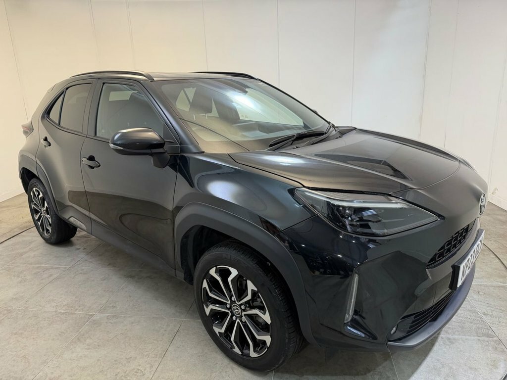 Toyota Yaris Cross 1.5L Design Black #2