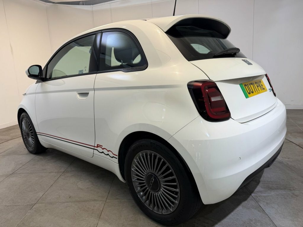 Fiat 500E Automatic Red #9