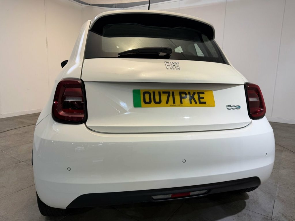 Fiat 500E Automatic Red #11