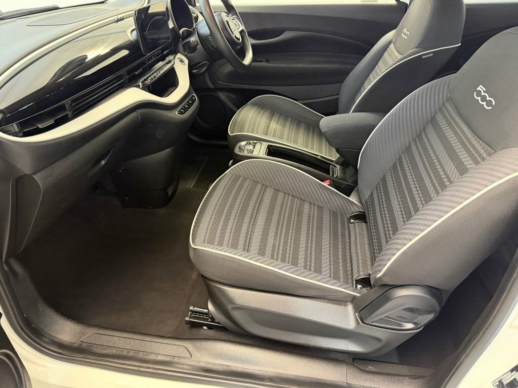 Fiat 500E Automatic Red #37