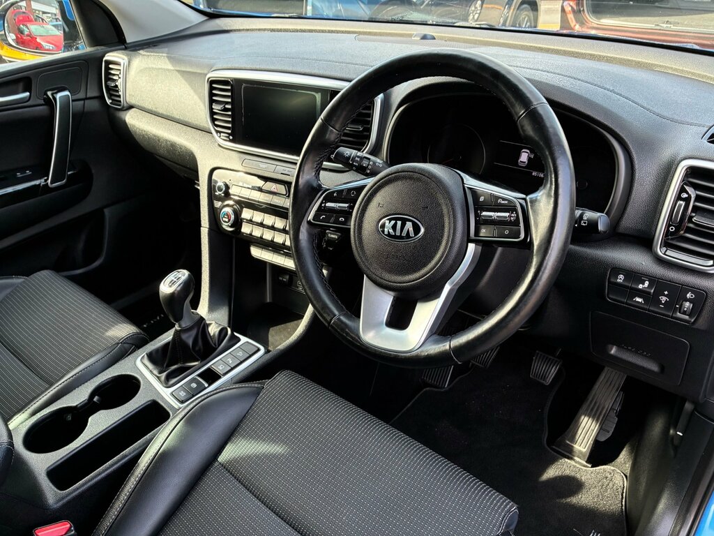 Kia Sportage Gdi Edition Suv 25 130 Bhp 1.6 6 M Blue #3