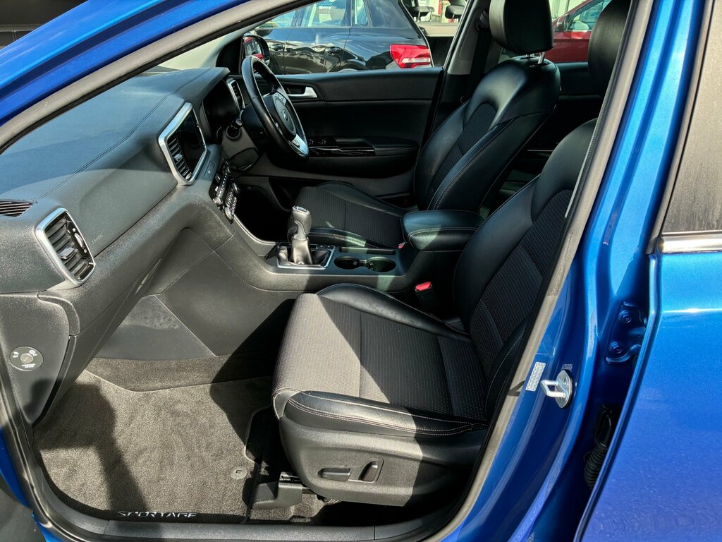 Kia Sportage Gdi Edition Suv 25 130 Bhp 1.6 6 M Blue #5