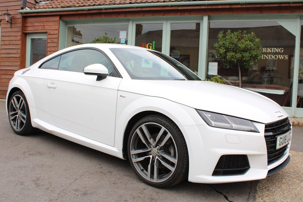Audi TT 1.8 Tfsi S Line Euro 6 Ss