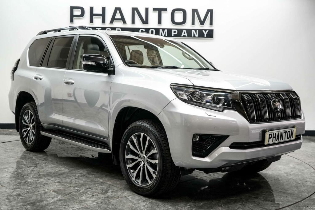 Toyota Land Cruiser 2.8D Invincible 4Wd Euro 6 Ss 7 Seat Silver