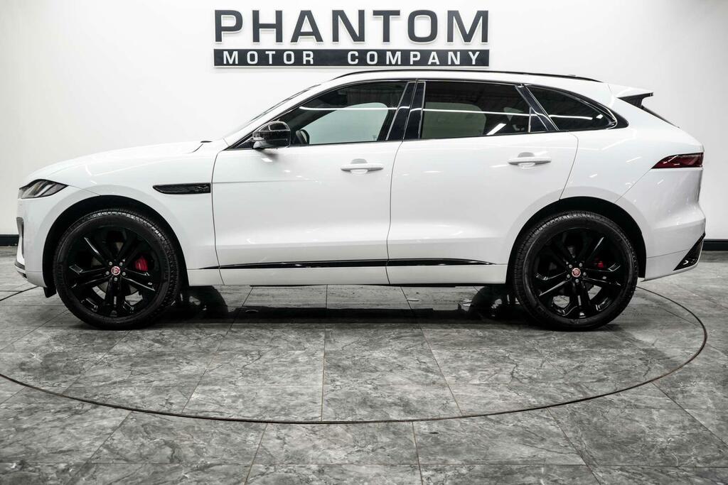 Jaguar F-Pace R-dynamic Black White #3