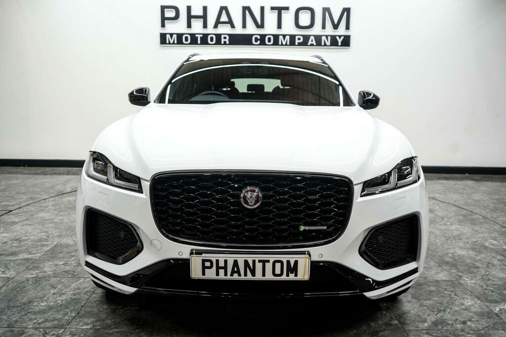Jaguar F-Pace R-dynamic Black White #5