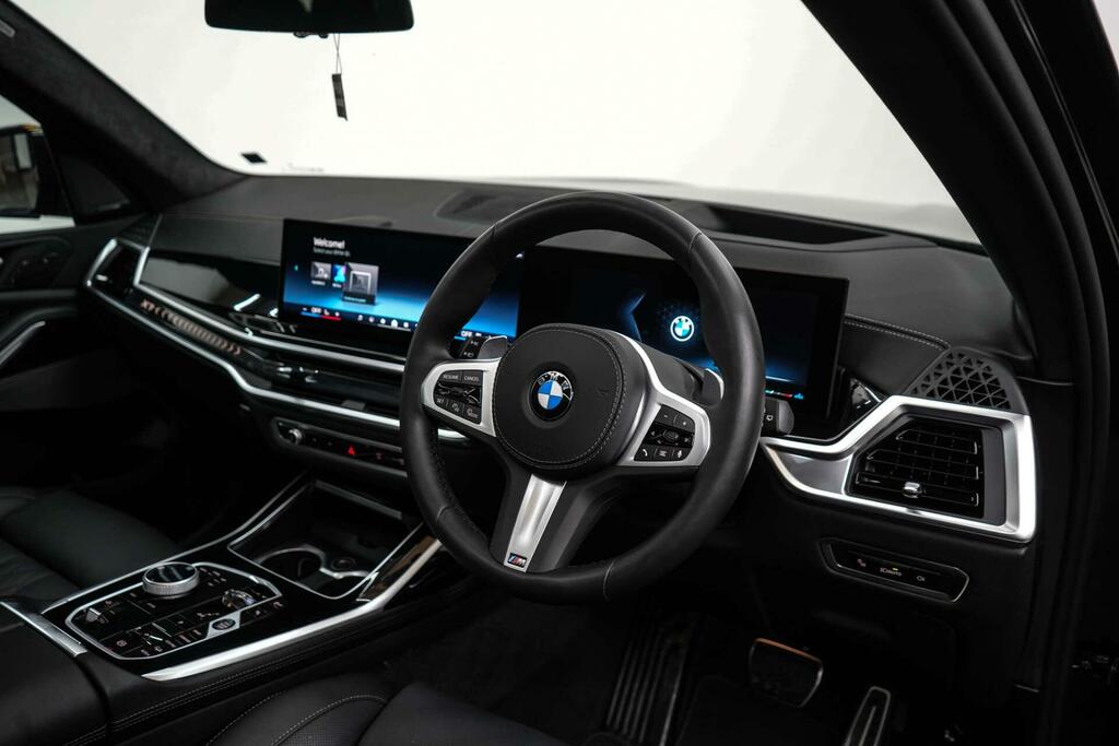 BMW X7 Suv Black #13