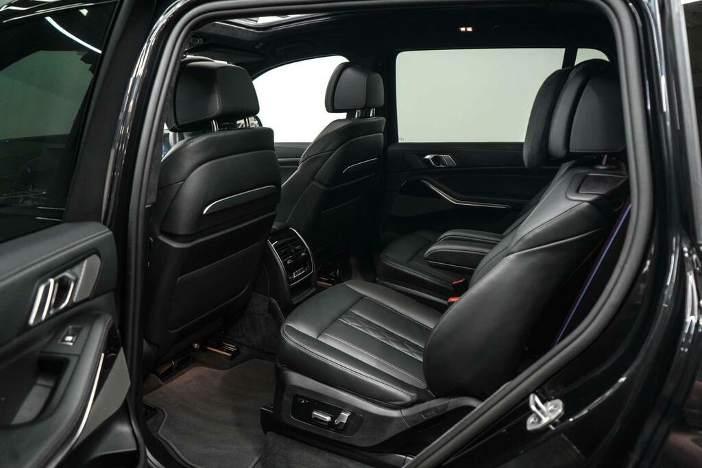 BMW X7 Suv Black #20