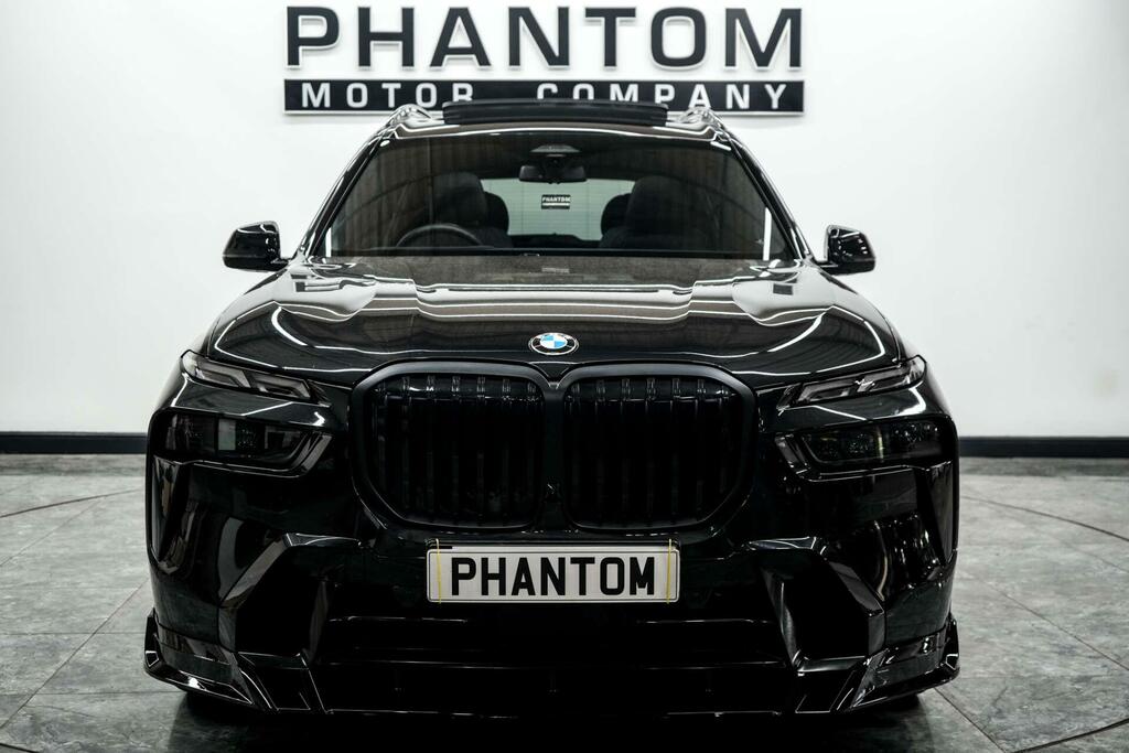 BMW X7 M Sport Black #2