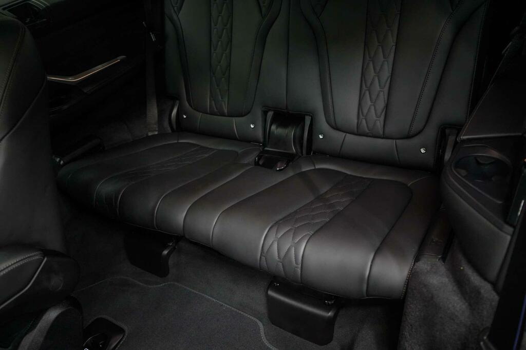 BMW X7 Suv Black #24