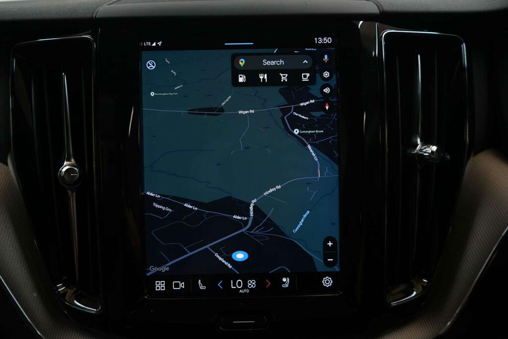 Volvo XC60 Suv Blue #30