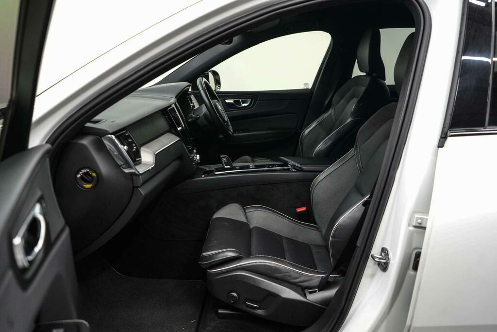 Volvo XC60 Suv Blue #14