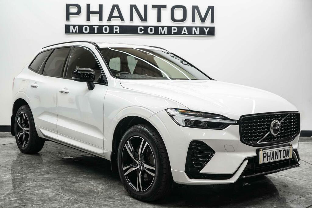 Volvo XC60 R-design White