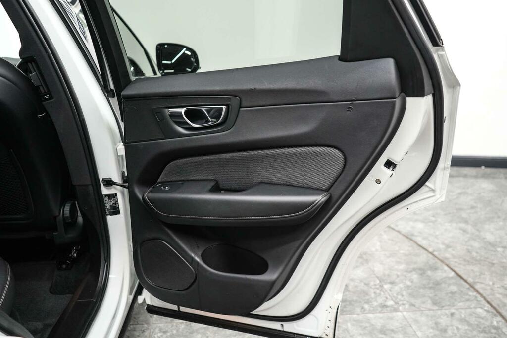 Volvo XC60 Suv Blue #19
