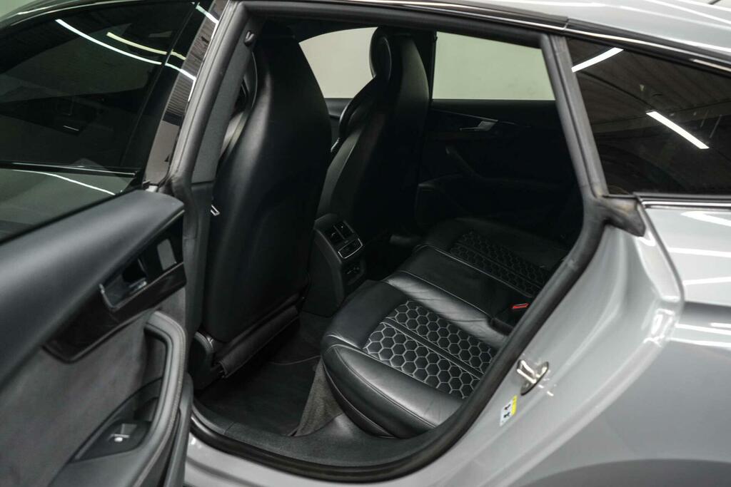 Audi RS5 Carbon Black Black #20