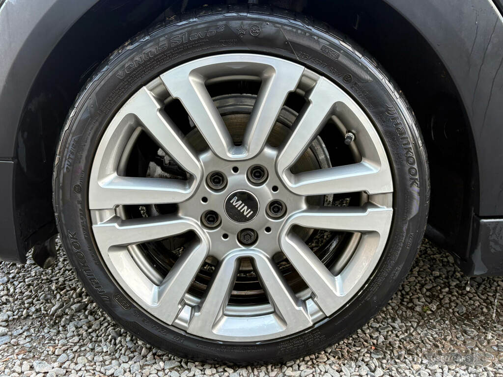 Mini Hatch 1.5 Cooper Seven Black #5