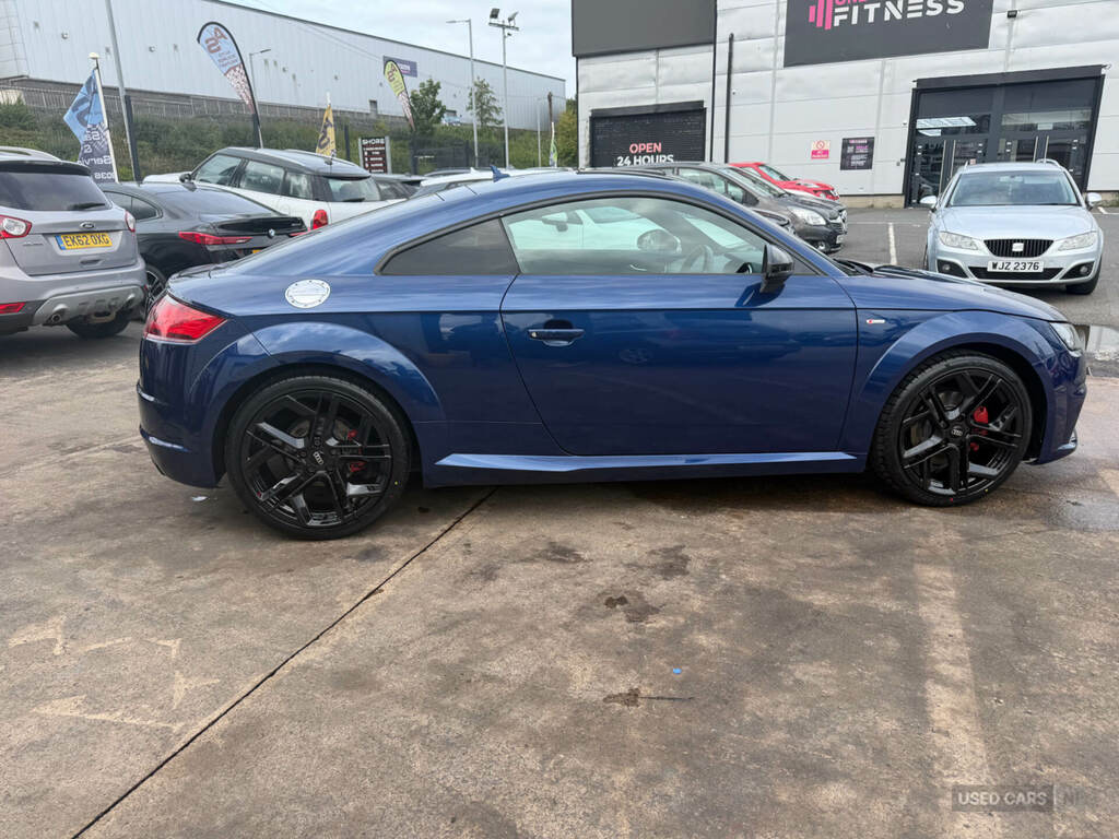 Audi TT 2.0 Tdi Ultra Black Edition MRZ1591 Blue #4