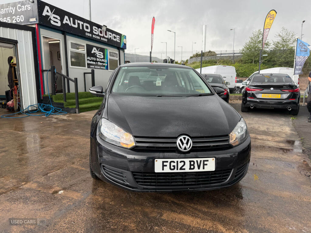 Volkswagen Golf 1.6 Tdi 105 Match FG12BVF Black #5