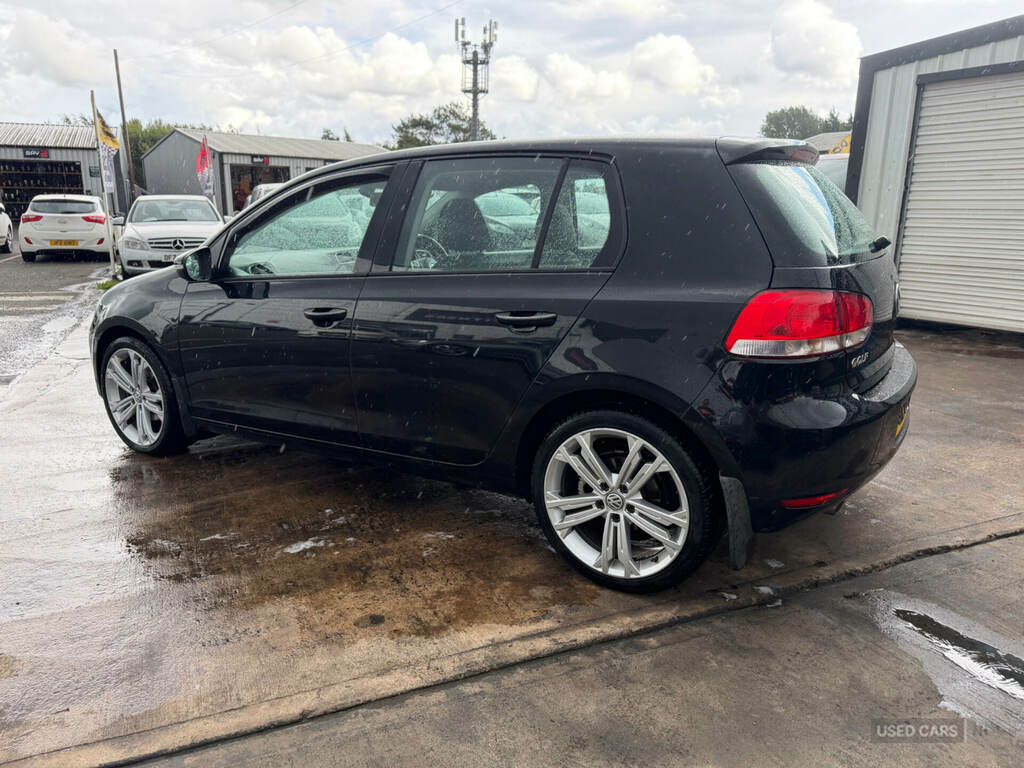 Volkswagen Golf 1.6 Tdi 105 Match FG12BVF Black #4