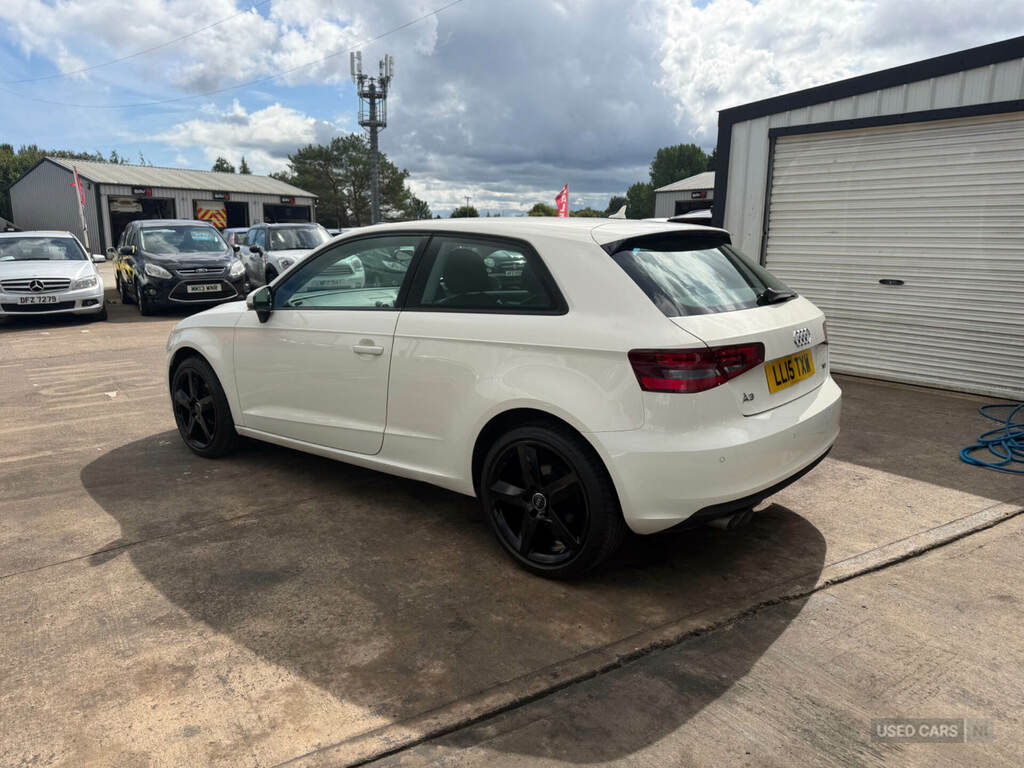 Audi A3 2.0 Tdi Se Technik LL15TXW White #5