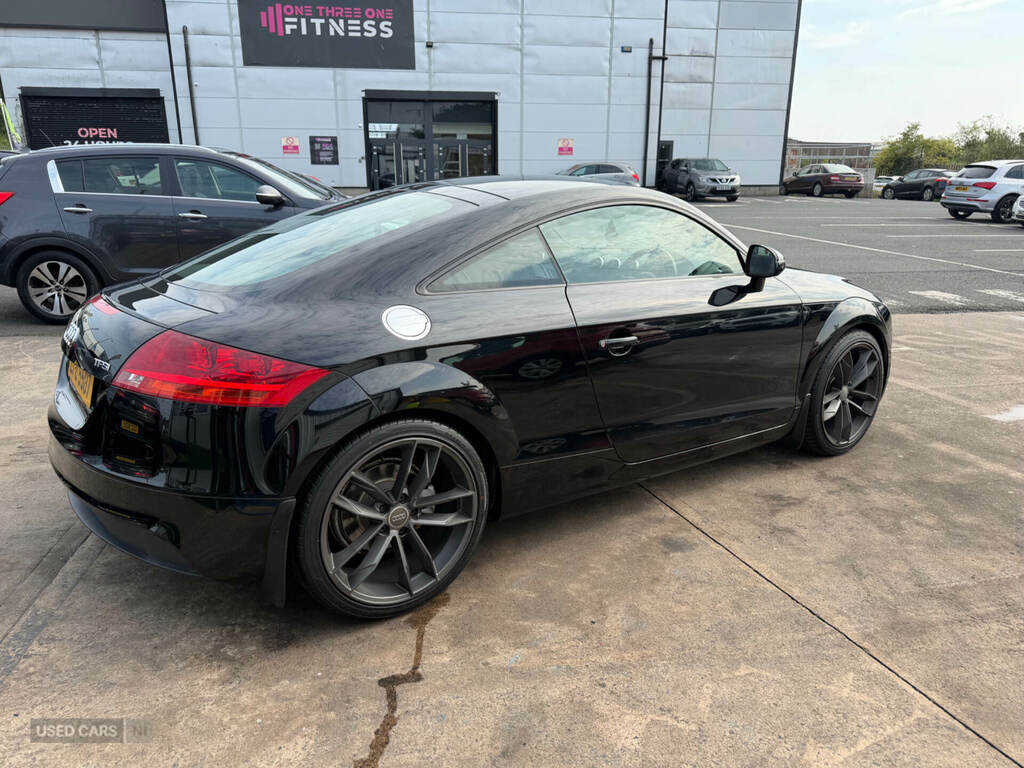 Audi TT 2.0 Tfsi Black Edition Euro 5 Ss #9