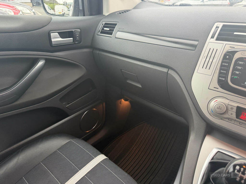 Ford Kuga Titanium Tdci 160 Black #15
