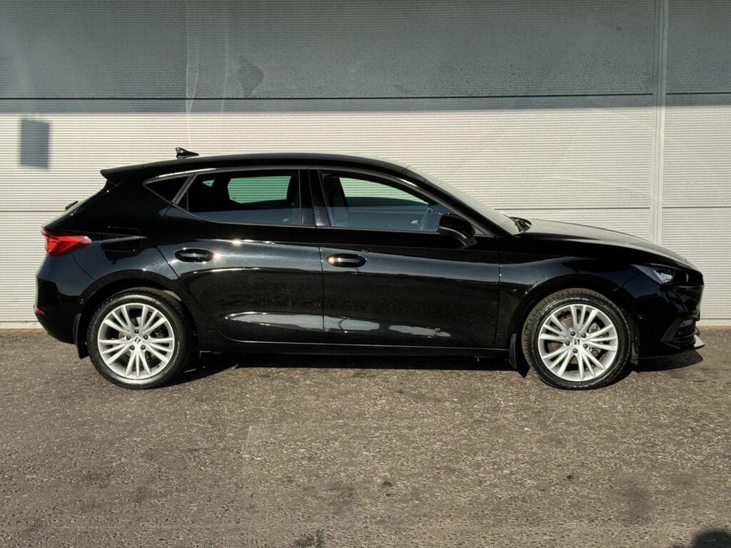 Seat Leon 2.0 Tdi Se Dynamic 150 Bhp Black #3
