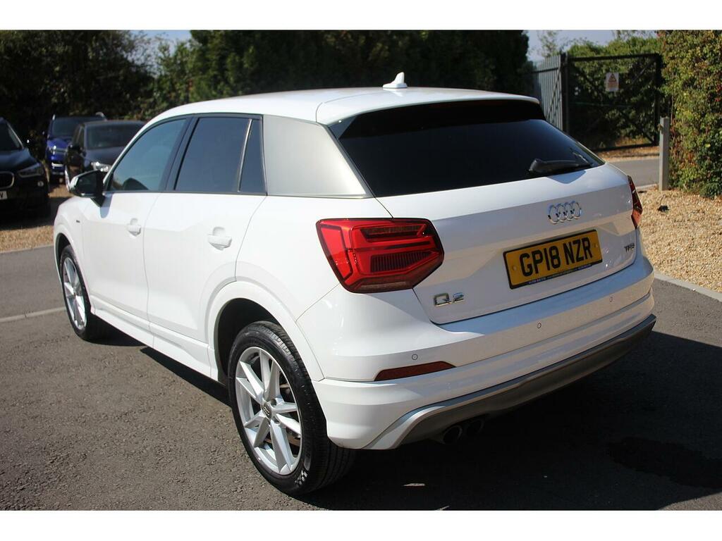 Audi Q2 Suv GP18NZR White #5
